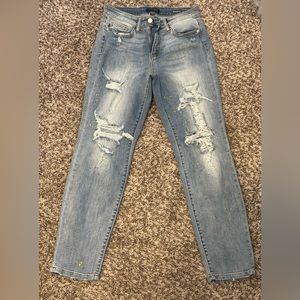 Judy Blue Paint Splatter Boyfriend Jeans